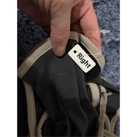 Brand New Furtent Dog Sleeve Recovery Size Medium for Right Leg Breathable - Picture 1 of 7